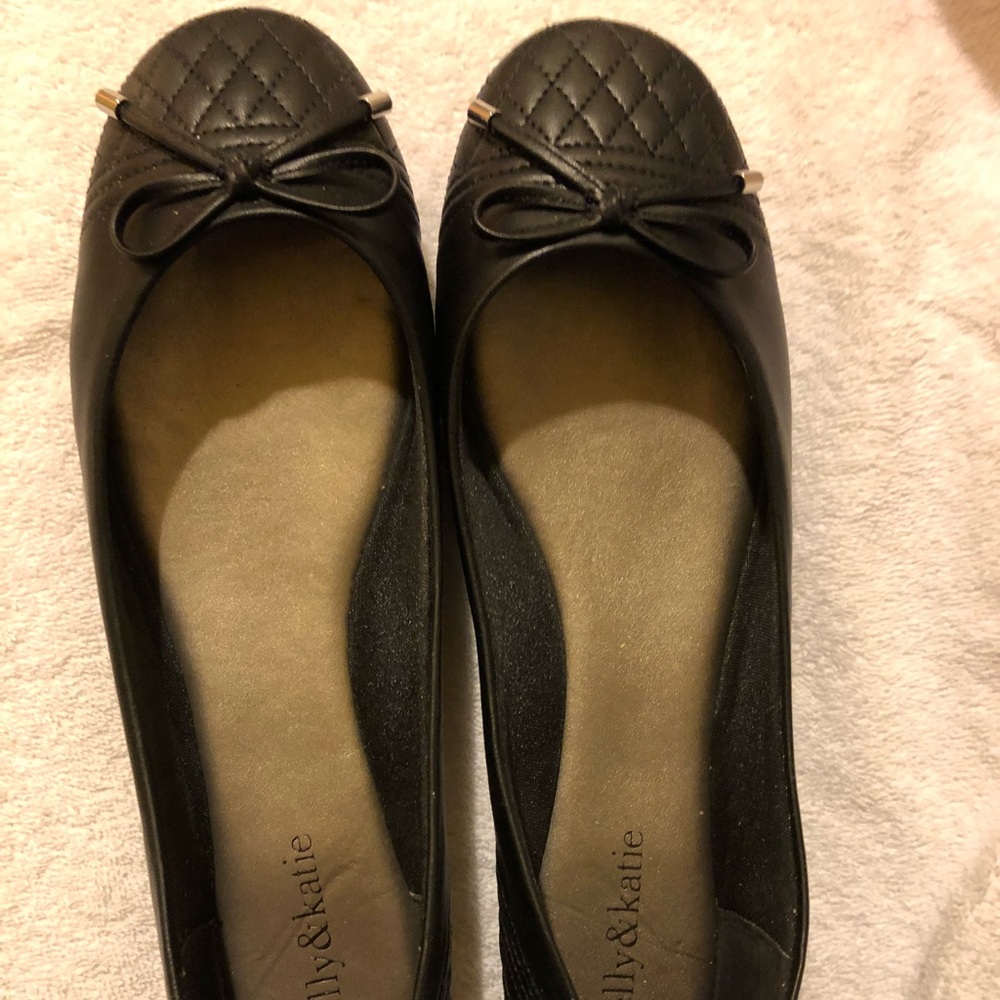 Ballerina type flats
